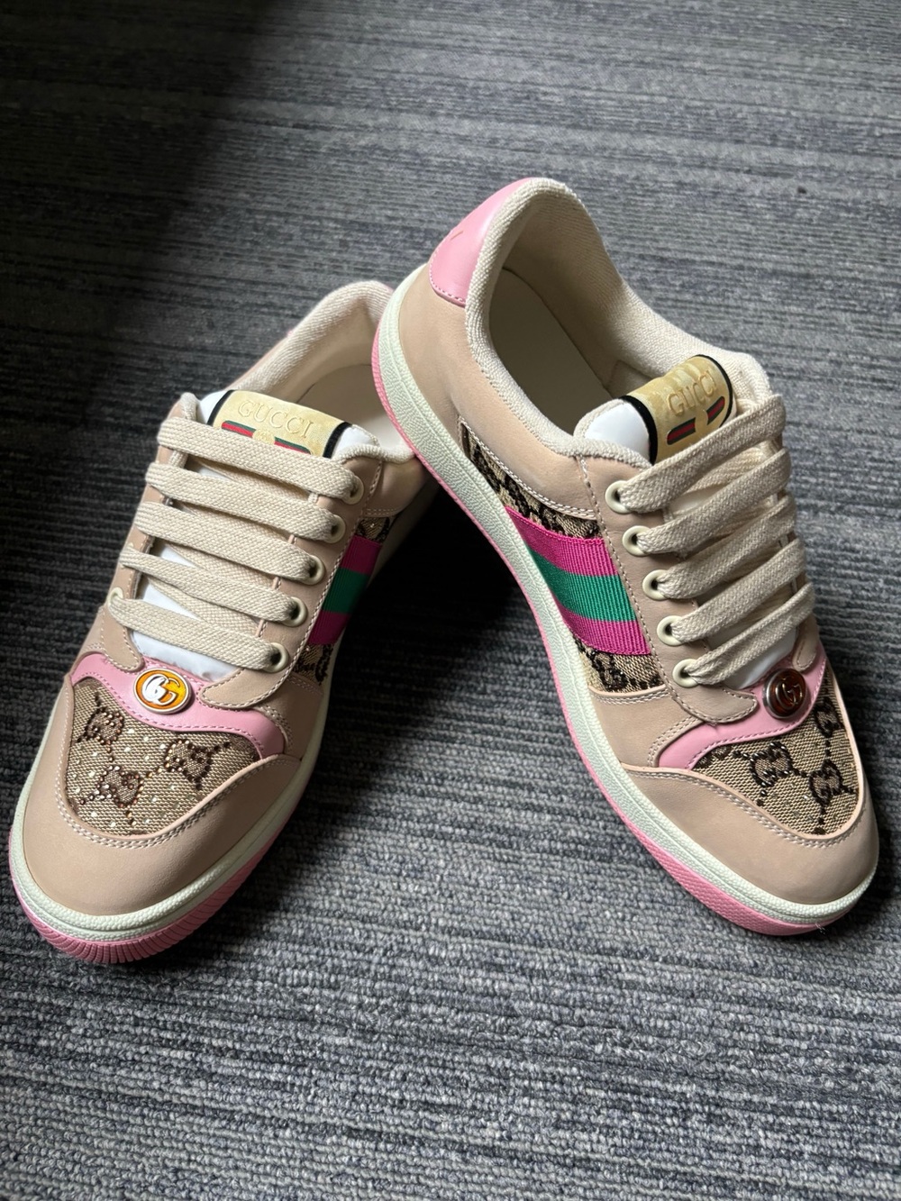 Gucci Women's Classic Retro Sneakers